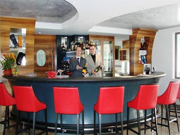 Imagen general del Hotel Cefalù Sea Palace. Foto 2