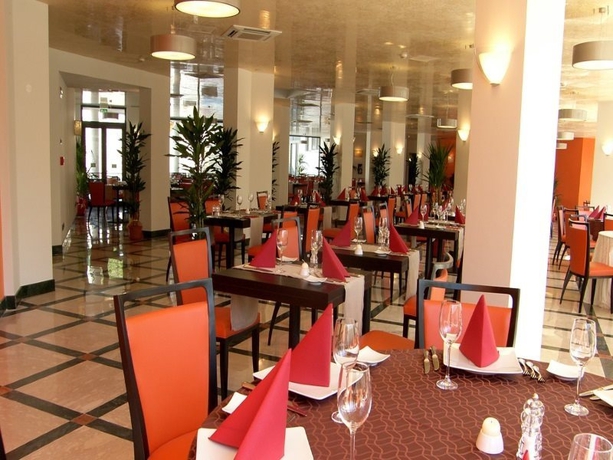 Imagen general del Hotel Cefalù Sea Palace. Foto 5