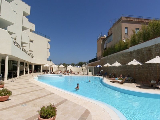 Imagen general del Hotel Cefalù Sea Palace. Foto 14