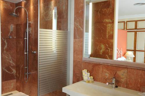 Imagen de la habitación del Hotel Ceferino. Foto 5