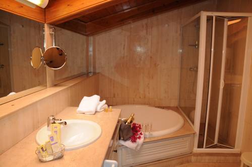 Imagen de la habitación del Hotel Ceferino. Foto 7