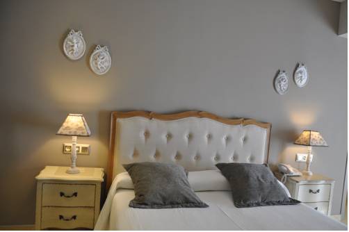 Imagen de la habitación del Hotel Ceferino. Foto 10