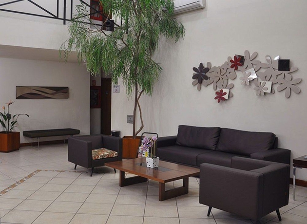 Imagen de los interiores del Hotel Cegil Boulevard. Foto 6