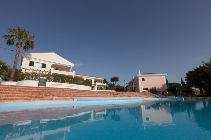 Imagen de la piscina del Hotel Cegonha Country Club. Foto 15