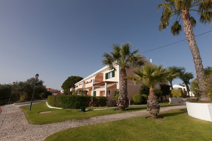 Imagen de los exteriores del Hotel Cegonha Country Club. Foto 6