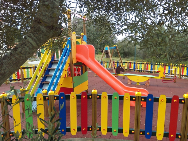 Imagen de los exteriores del Hotel Cegonha Country Club. Foto 8