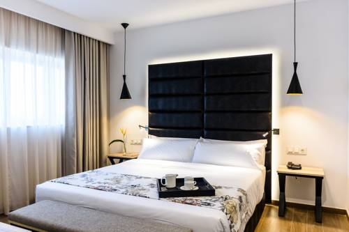 Imagen de la habitación del Hotel Ceiba Bissau. Foto 7