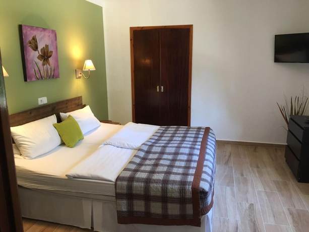 Imagen de la habitación del Hotel Ceiba Maria Cala Dor. Foto 8