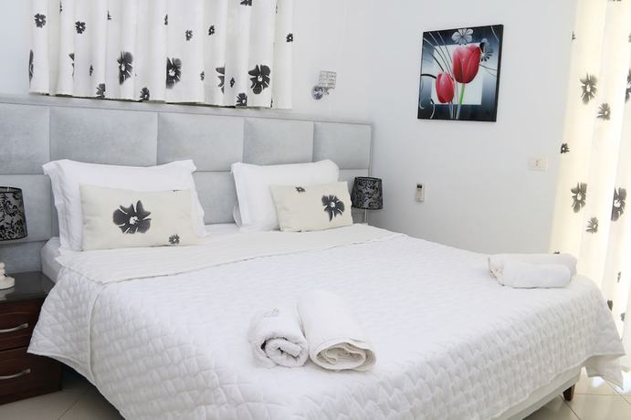 Imagen de la habitación del Hotel Ceko. Foto 3