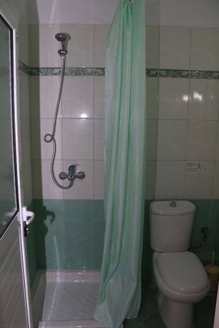 Imagen de la habitación del Hotel Ceko. Foto 4