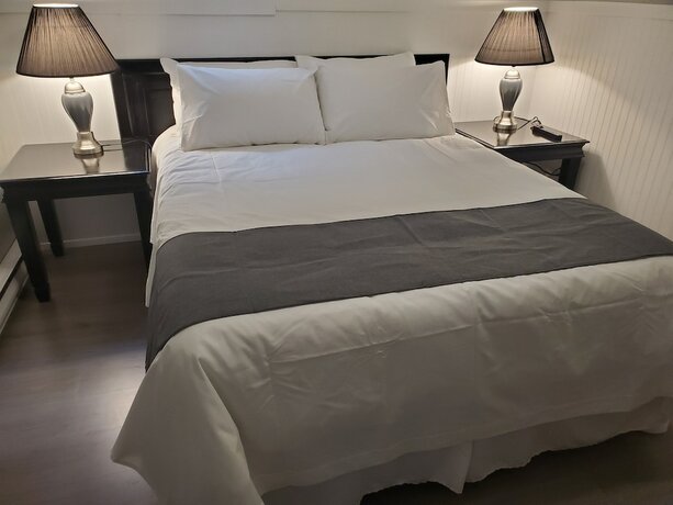 Imagen de la habitación del Hotel Celadon Lodge, Radium Hot Springs. Foto 17