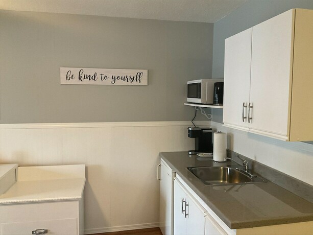 Imagen de la habitación del Hotel Celadon Lodge, Radium Hot Springs. Foto 18