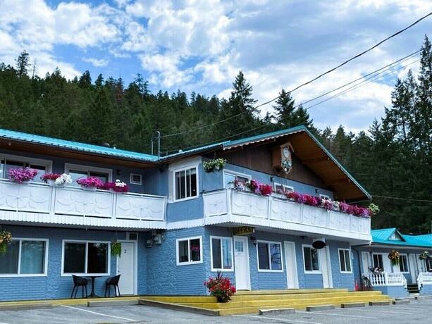 Imagen general del Hotel Celadon Lodge, Radium Hot Springs. Foto 9