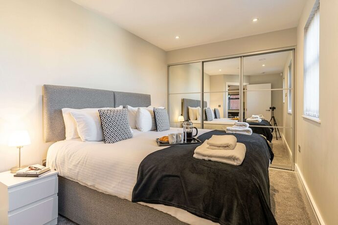 Imagen general del Hotel Celador Apartments - Bond House. Foto 8