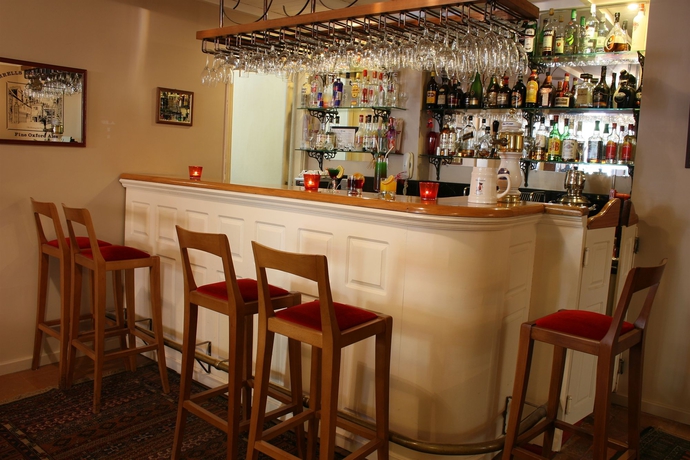 Imagen del bar/restaurante del Hotel Celal Sultan - Special Class. Foto 5