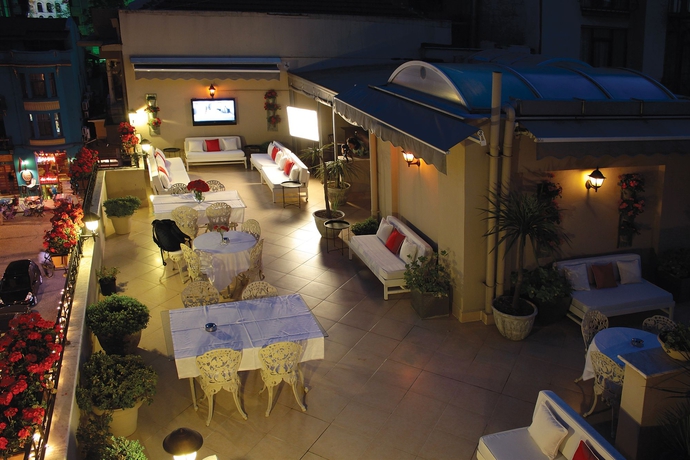 Imagen del bar/restaurante del Hotel Celal Sultan - Special Class. Foto 6