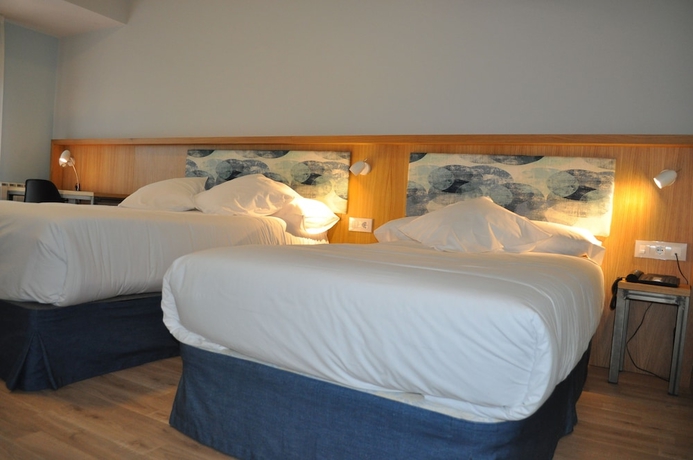 Imagen de la habitación del Hotel Celanova. Foto 3