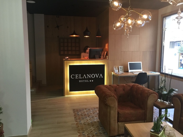Imagen de los interiores del Hotel Celanova. Foto 17