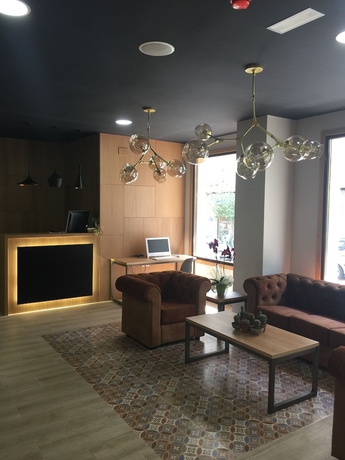 Imagen de los interiores del Hotel Celanova. Foto 18