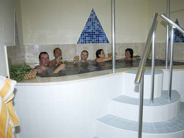 Imagen general del Hotel Celay. Foto 5