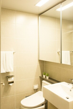 Imagen de la habitación del Hotel Celeb Stay Songdo. Foto 19