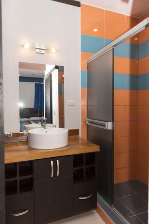 Imagen de la habitación del Hotel Celebertti. Foto 4