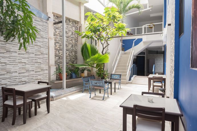 Imagen de la habitación del Hotel Celebertti. Foto 16