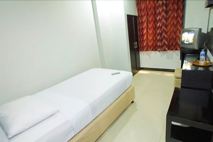 Imagen de la habitación del Hotel Celebes. Foto 12