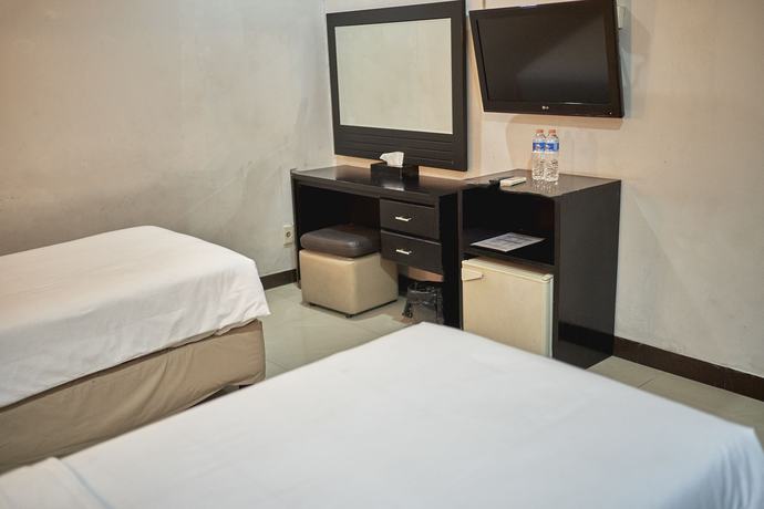 Imagen de la habitación del Hotel Celebes. Foto 14