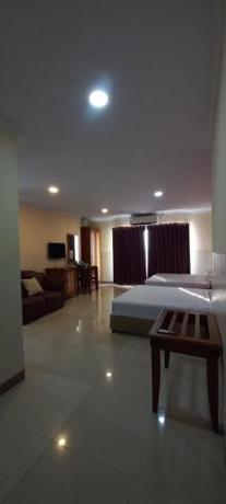 Imagen general del Hotel Celebes. Foto 8