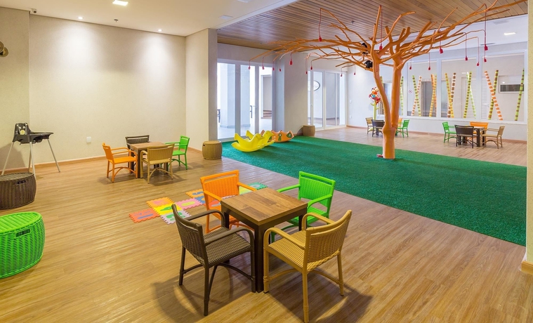 Imagen de los interiores del Hotel Celebration Resort Ol&iacute;mpia By Hot Beach. Foto 7