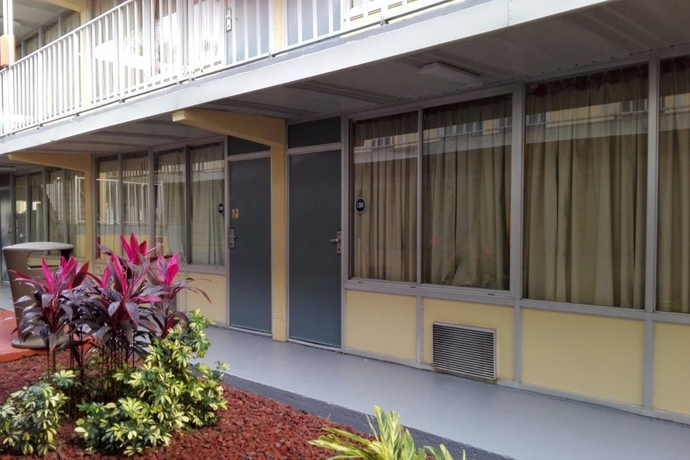 Imagen general del Hotel Celebration Suites. Foto 4