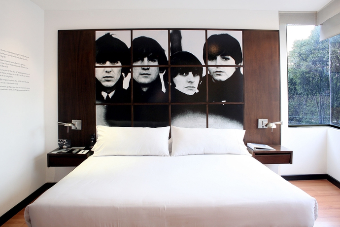 Imagen de la habitación del Hotel Celebrities Suites. Foto 3