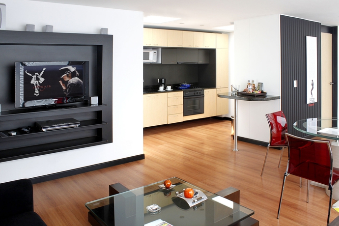 Imagen de la habitación del Hotel Celebrities Suites. Foto 7