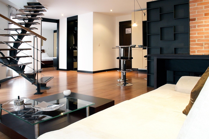 Imagen de los interiores del Hotel Celebrities Suites. Foto 16