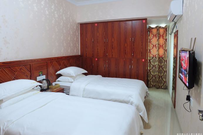 Imagen de la habitación del Hotel Celebrity Apartment. Foto 6