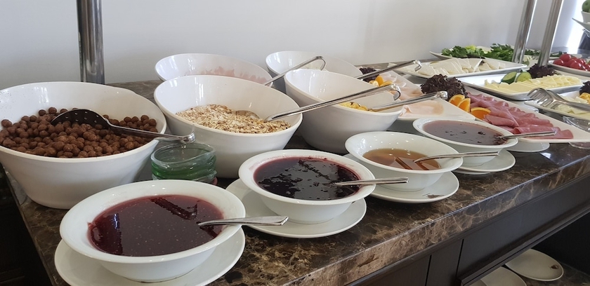 Imagen del bar/restaurante del Hotel Celebrity, Lapta. Foto 9