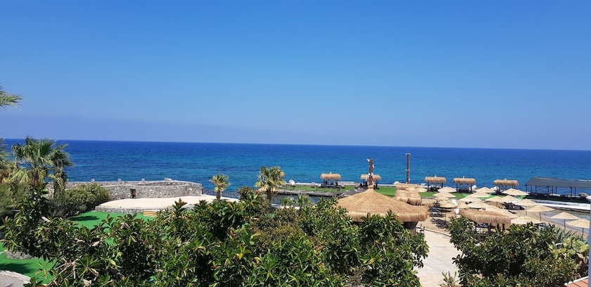 Imagen de los exteriores del Hotel Celebrity, Lapta. Foto 16