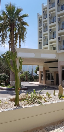 Imagen general del Hotel Celebrity, Lapta. Foto 2