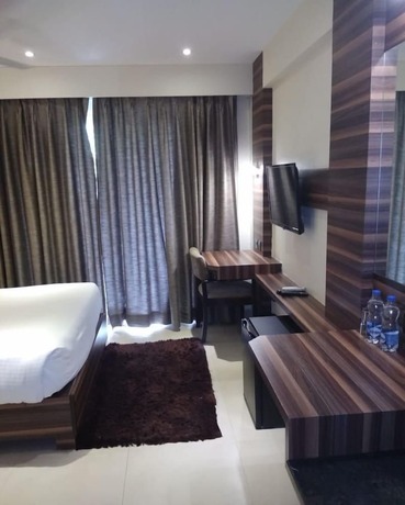 Imagen de la habitación del Hotel Celebrity Resort. Foto 18