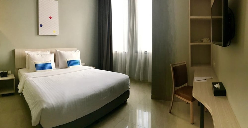 Imagen de la habitación del Hotel Celecton Blue Cikarang. Foto 12