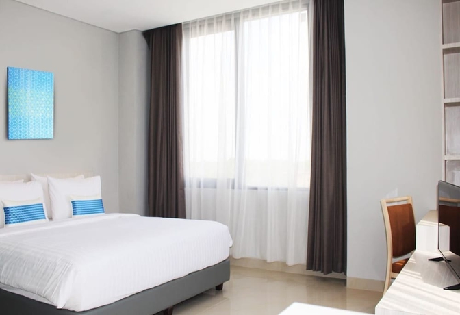 Imagen de la habitación del Hotel Celecton Blue Cikarang. Foto 14