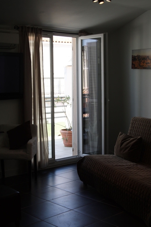 Imagen de los interiores del Hotel Celenya. Foto 12