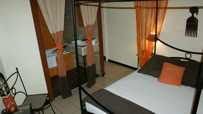 Imagen de la habitación del Hotel Celenya. Foto 3