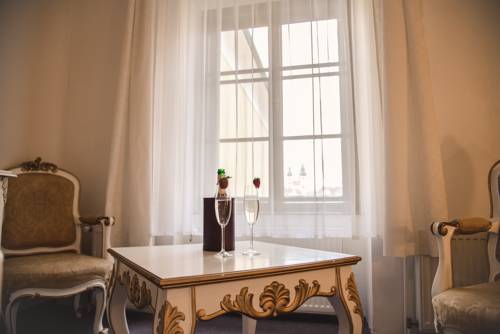 Imagen de la habitación del Hotel Celerin. Foto 14