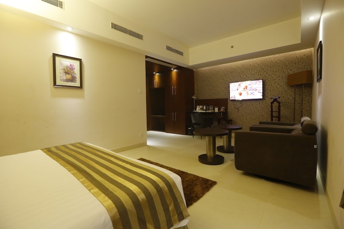 Imagen de los interiores del Hotel Celesta - Kolkata. Foto 17