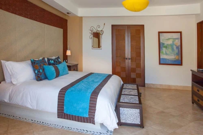 Imagen de la habitación del Hotel Celeste Beach Residences Huatulco Curamoria Collection. Foto 2