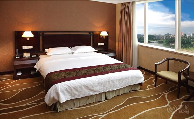 Imagen de la habitación del Hotel Celeste Palace International Hotel - Jiangmen. Foto 4