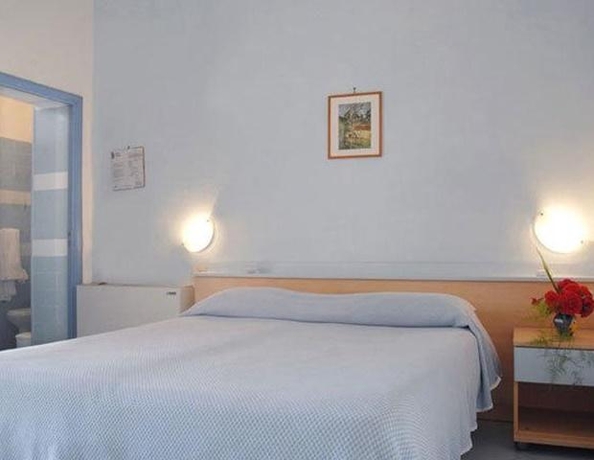 Imagen general del Hotel Celeste, Procida. Foto 8