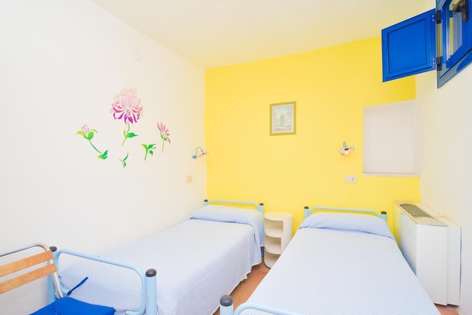 Imagen general del Hotel Celeste, Procida. Foto 12